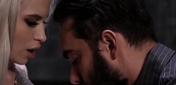 trendsKiara Cole unleashes a seduction on Logan Pierce.His cock is exactly what she has been craving all the time that gives her total satisfaction.
